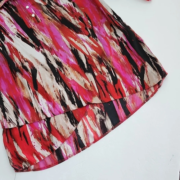 ⭐️3/ $30⭐️ Brody Myles Multi Pink Black 3/4 Length Sleeves V Neck Top Size M - Picture 10 of 13